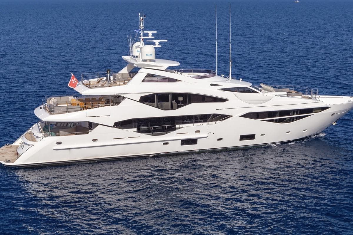 Aqua Libra — exterior