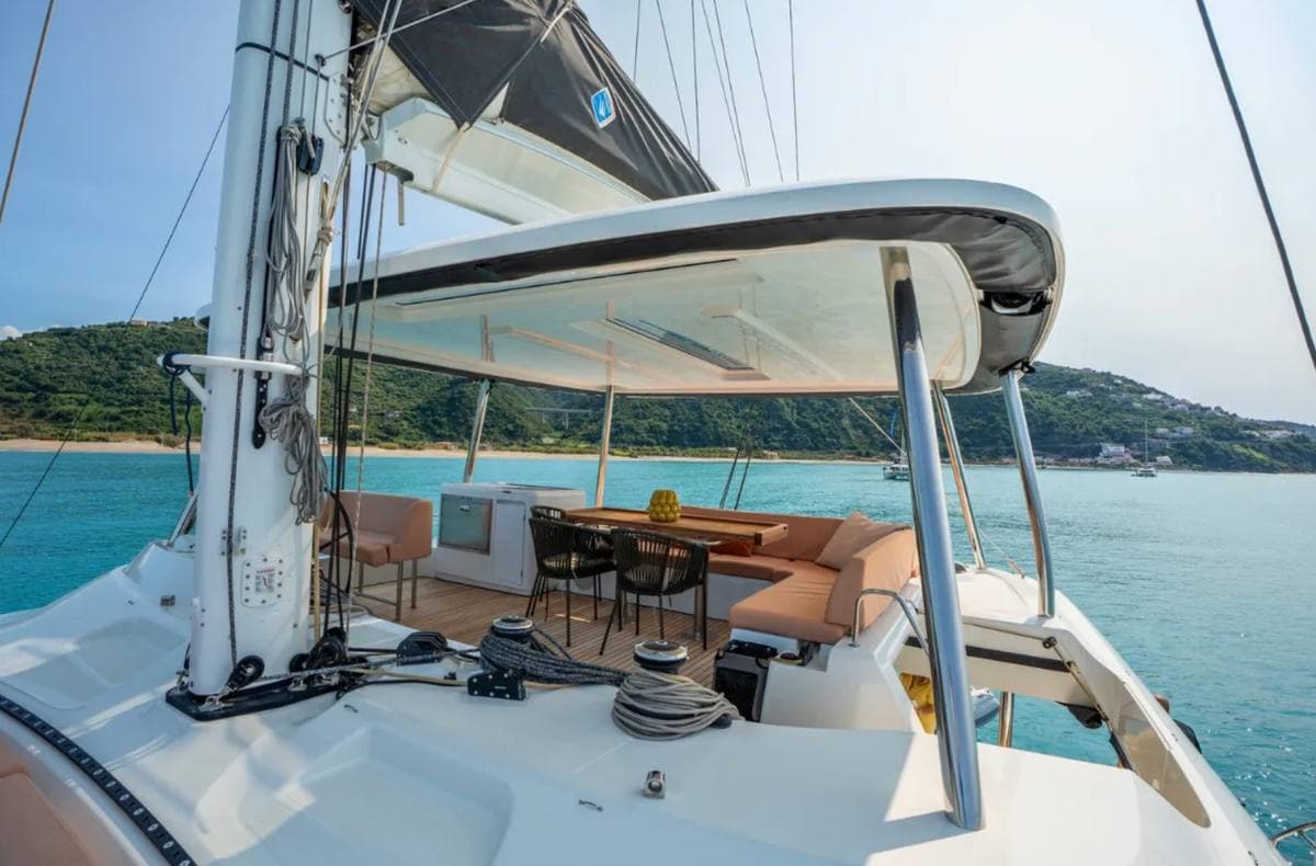 Lagoon 55 — Lagoon 55