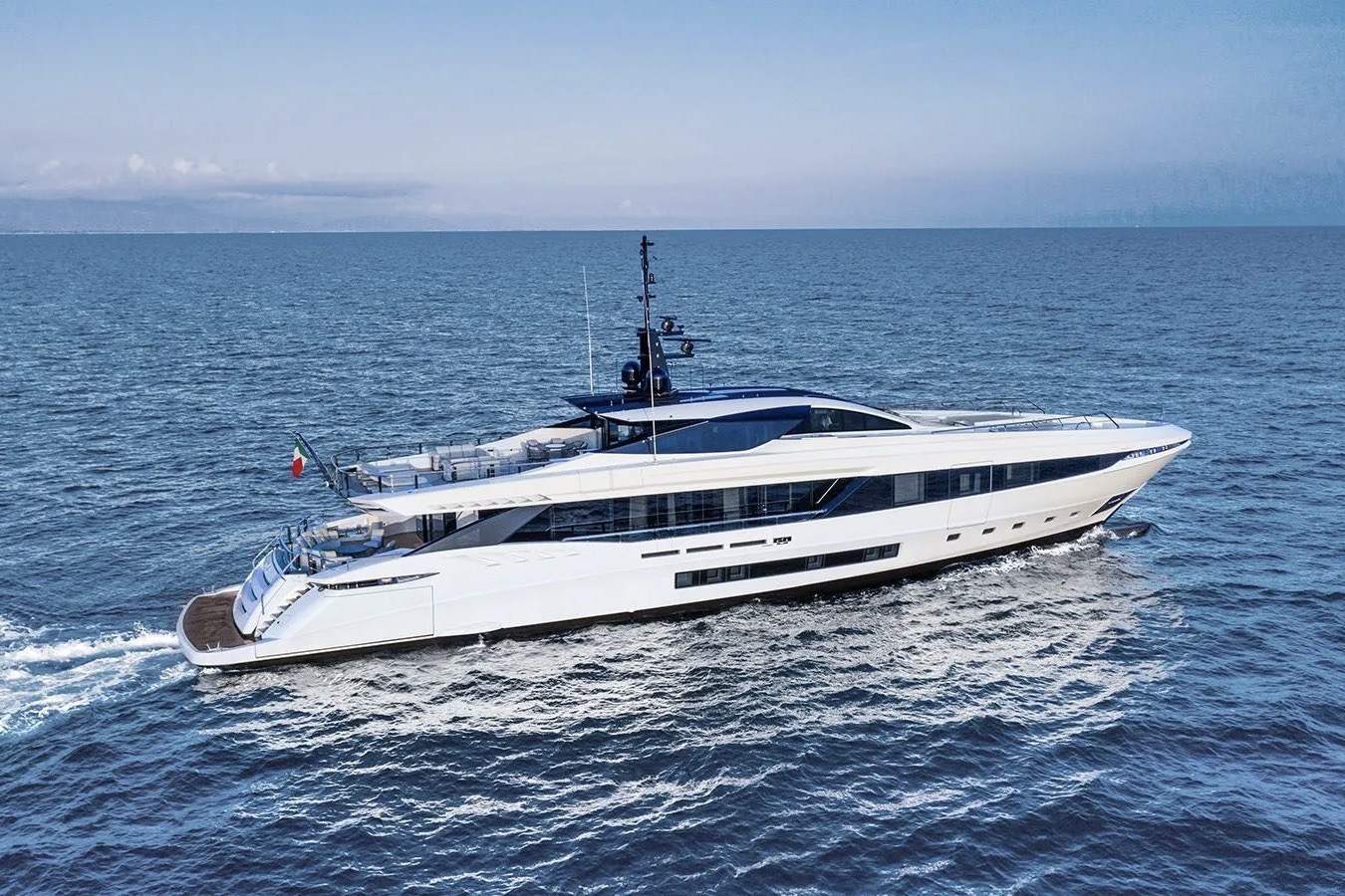 Mangusta GranSport 45 — exterior